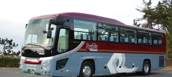 流通バスの保有する大型車両