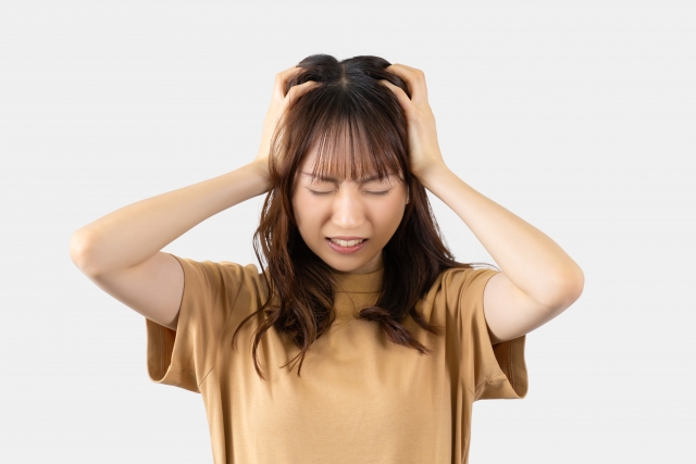 頭を悩ませる幹事